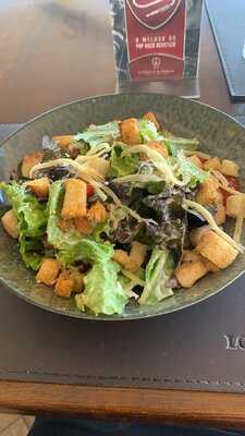 London London Restaurante Bar