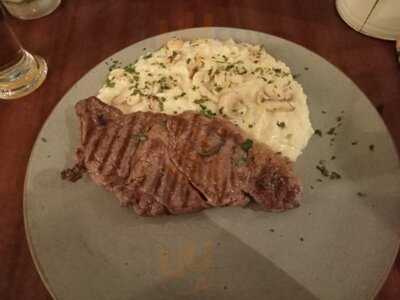 Ginger Mamut Bistrô Copacabana