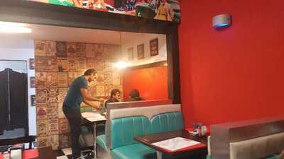 Tommy's Diner & Burger