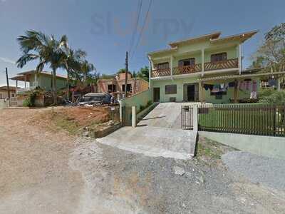 Quadra Esportiva Roque E Adriano