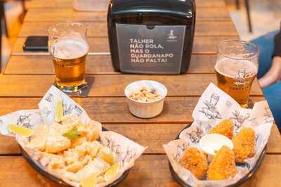 Muzzarela's Pizza Bar