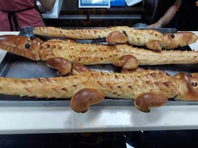 Padaria E Confeitaria Estrela