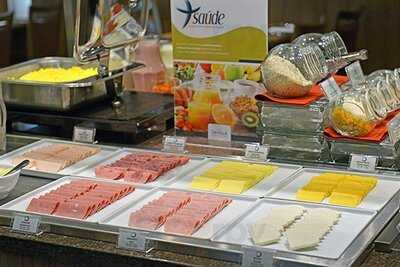 Restaurante Alecrim | Deville Business Curitiba