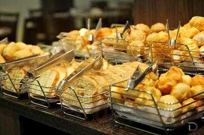 Restaurante Alecrim | Deville Business Curitiba