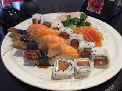 Seu Miyagi Sushi Lounge