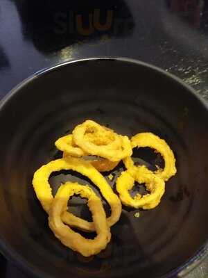 Seu Miyagi Sushi Lounge