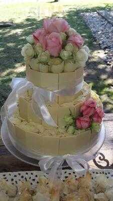 Aline Bonvechio Doces Finos