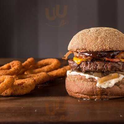 Batú Burger N' Beer