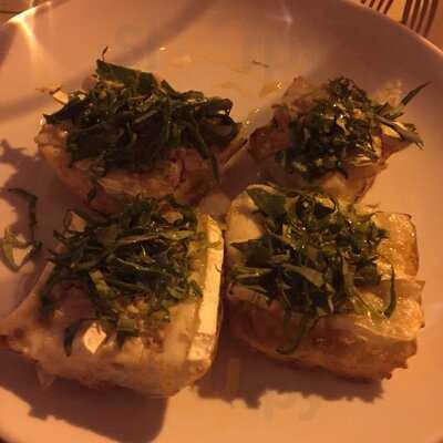 Pecorino Bar & Trattoria Jardins