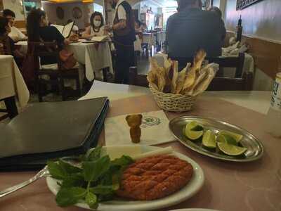 Restaurante E Rotisserie Halim