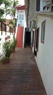 Thaiji Pousada E Parador