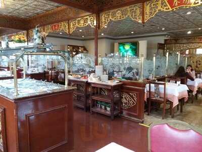 Golden Plaza Chinese Restaurant