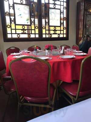 Golden Plaza Chinese Restaurant