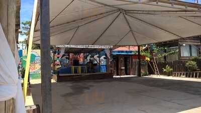 Beach House Bistro & Lounge