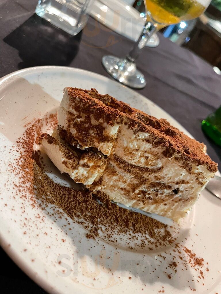 Tiberio Bar Tratoria E Pizzaria