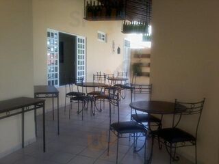 Carlota Bistro