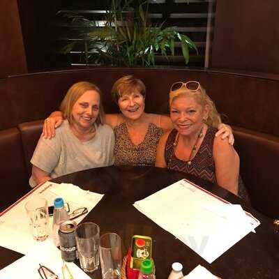 Almanara S.p Shopping Bourbon