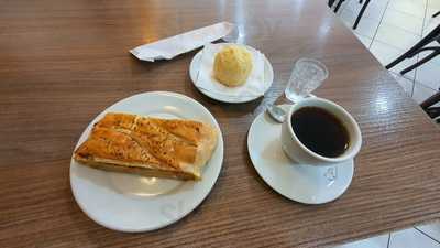 D M Triches Cafeteria