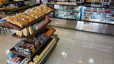 Panificadora E Confeitaria Renes