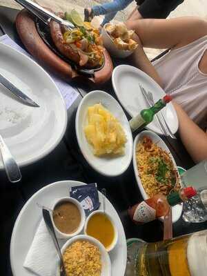 Velho Rabo Bar E Restaurante