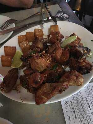 Velho Rabo Bar E Restaurante