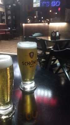 Ramones Pizza Burger