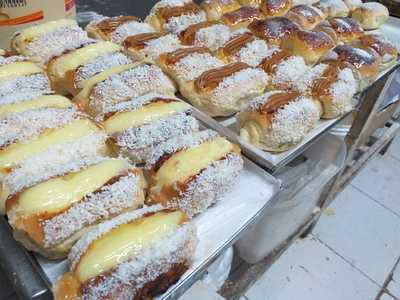 Panificadora E Confeitaria Universo Das Delicias