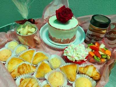 Doces E Salgados Confeitico