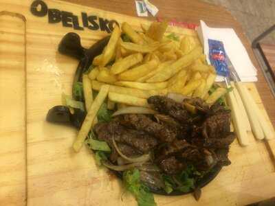 Obelisko Refeicoes E Petiscos