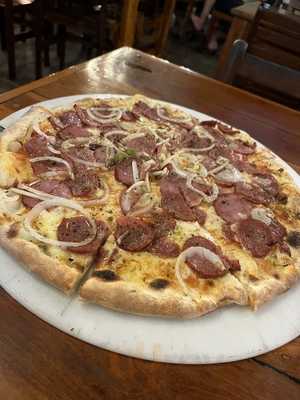 Churrascaria E Pizzaria Vieira Alves