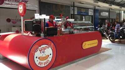Pippo's Hot Dogs