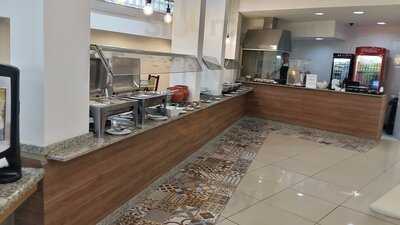 Vidal 350 Restaurante & Café