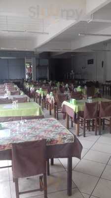 Di Trevi Restaurante E Cafe