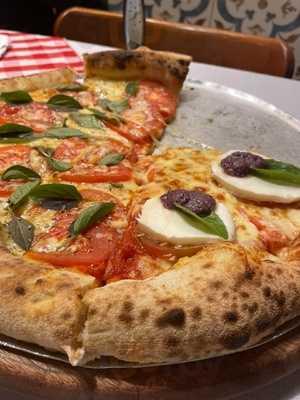 Pizzaria E Restaurante Don Clarindo