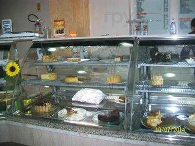 Doce Maria Confeitaria