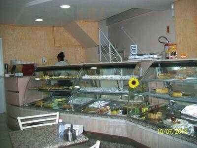 Doce Maria Confeitaria