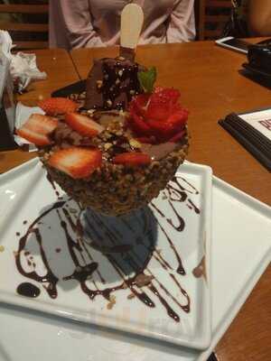 R21 Bar & Restaurante