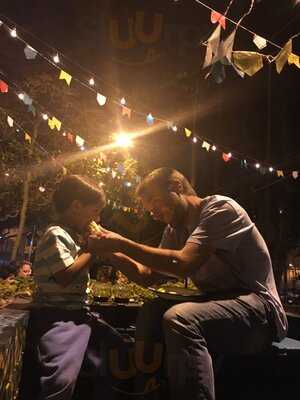 Na Garagem Hamburgueria Artesanal