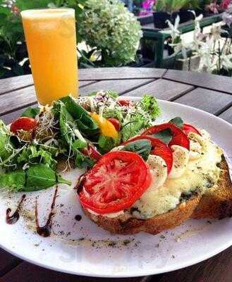 Ceres Azevedo Café & Cia