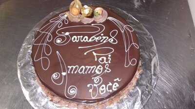 Panificadora E Confeitaria Empório Dinda