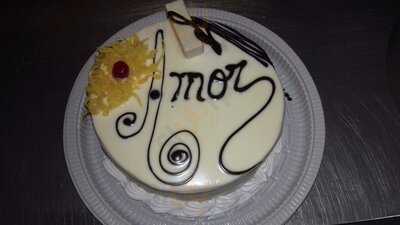 Panificadora E Confeitaria Empório Dinda