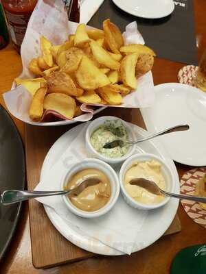 America Alameda Santos