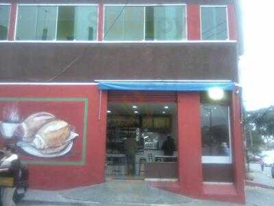 Paes E Doces Hunnicutt