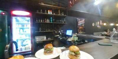 Cazzero Burger