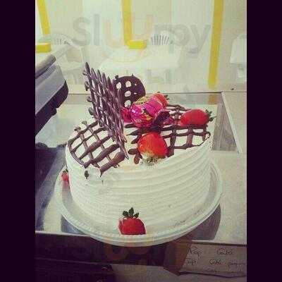 Fura Bolo Confeitaria E Restaurante