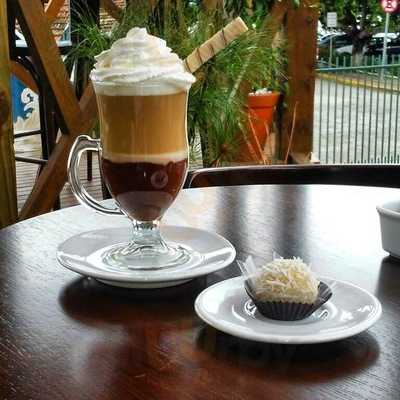 Santo Doce Tortas Finas & Café