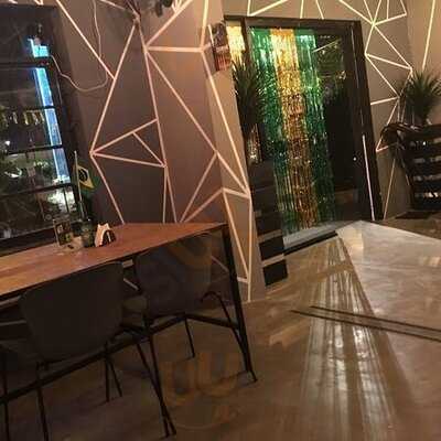 Outside The Box English Experiences