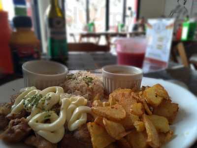 Photo 3