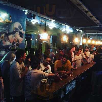 Hangar T6 Bar E Cervejaria