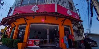 Churrascaria E Lanchonete Ponte Grande